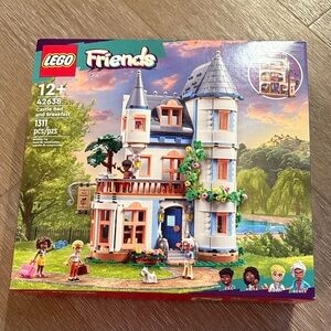 LEGO Friends Castle bed and breakfast Brand new